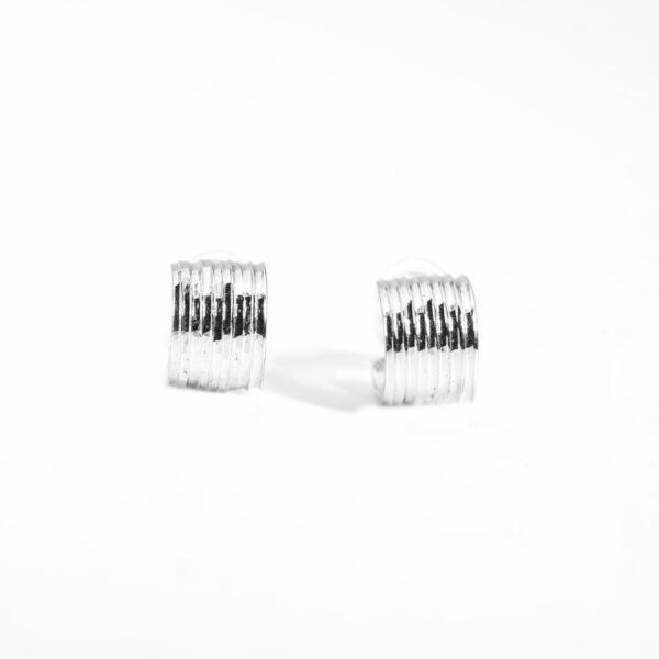 Frost Round Studs - Image 2