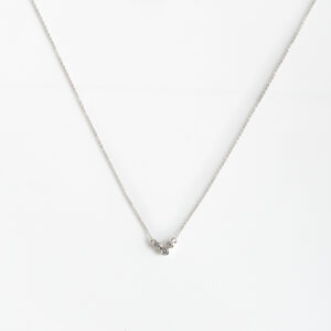 "Amirah Minimal Tri Diamond Pendant"