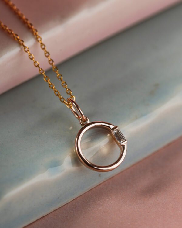 "Amirah Baguette Diamond Pendant" - Image 2