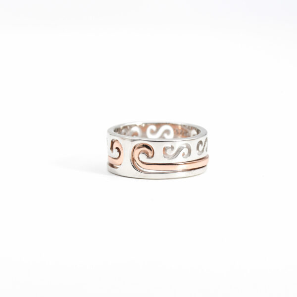 Emperor’s Crest Mens Ring - Image 3