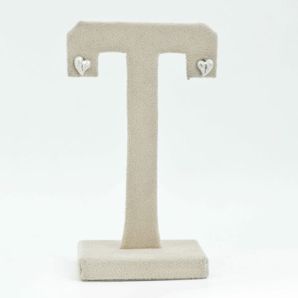 Whispering Heart Earring - Image 3