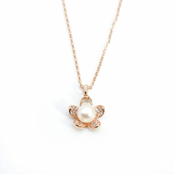 Flora Luxe Pearl Pendant - Image 2