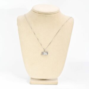 Shiny Chic Pendant