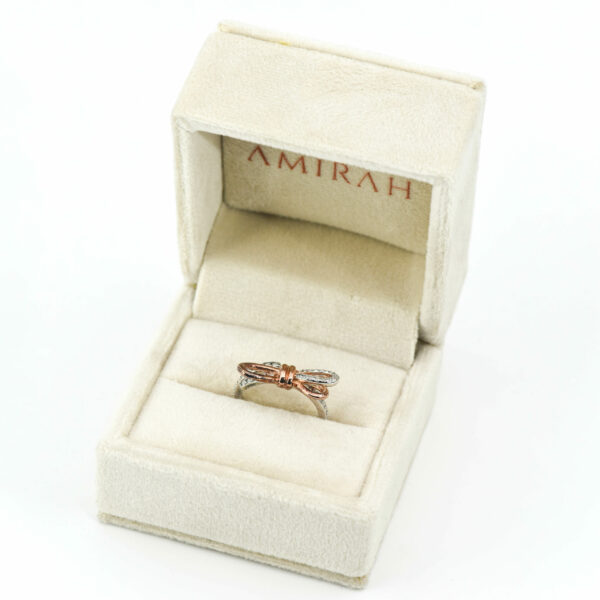 Bow and Sparkle Ring - Image 3