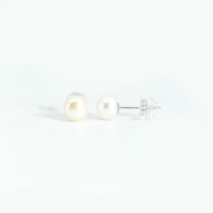 Twinkle Pearls Stud