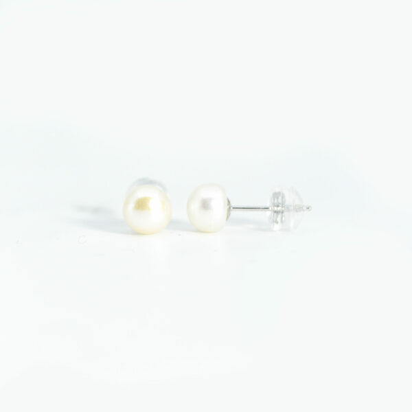 Twinkle Pearls Stud