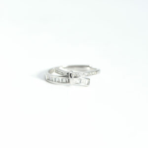 Twinklove Ring