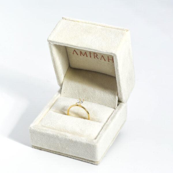 Twinkle Oval Diamond Pendant - Image 3
