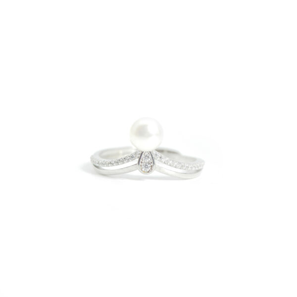 Pearl Charm Ring