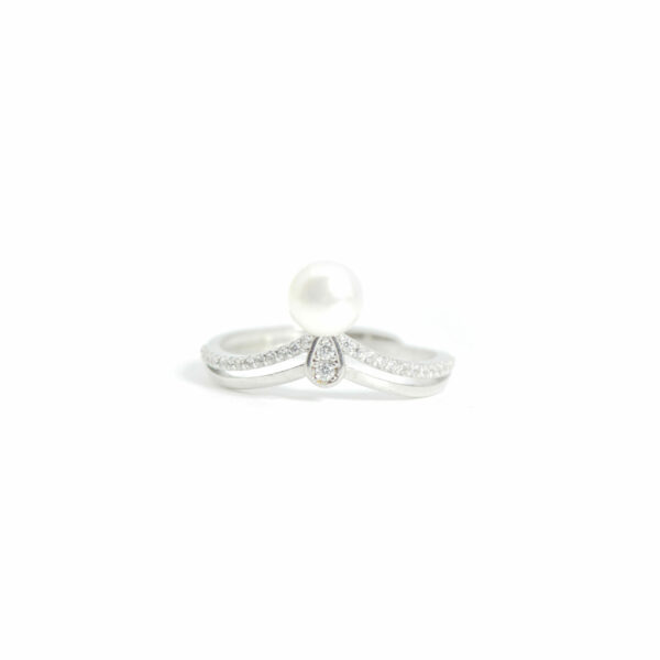 Pearl Charm Ring