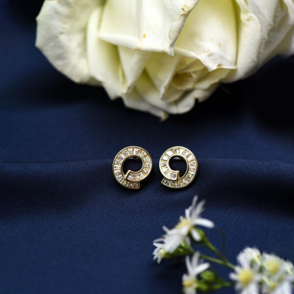 GoldenPebble Earring - Image 4