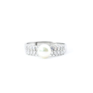 Pearlux Ring