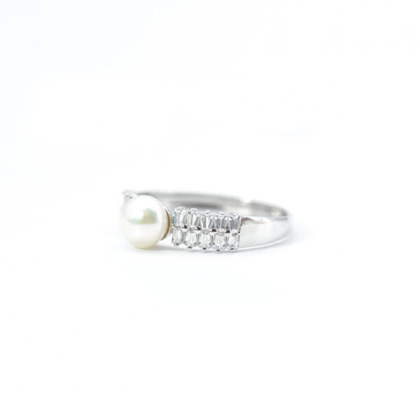 Pearlux Ring - Image 2