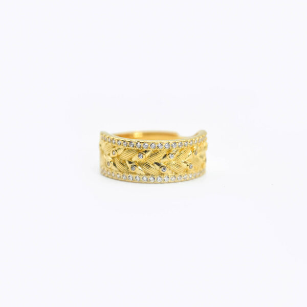 Golden Majesty Ring - Image 3